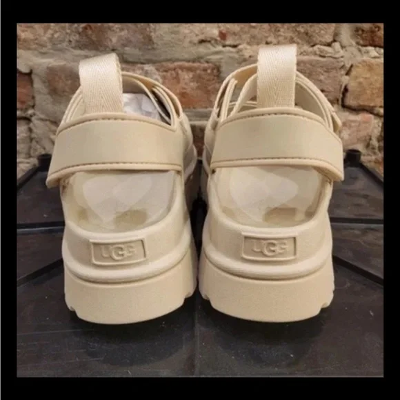 Women’s Ugg Goldenglow Slides/Sandals Sea Salt #1152685          (Size 11)NWB - Picture 4 of 8